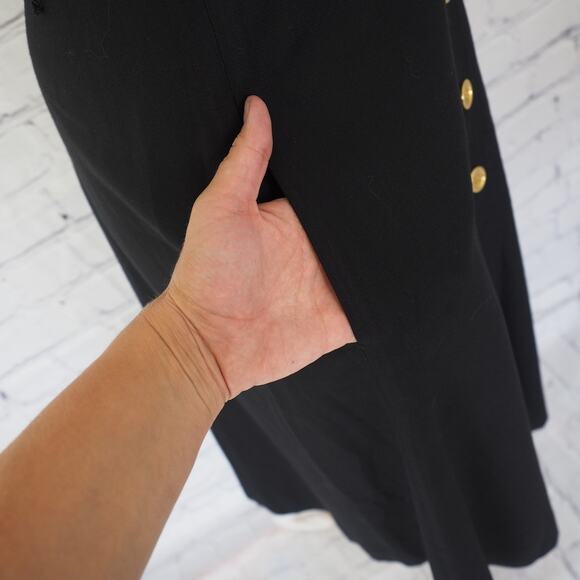 Elegant Black Midi Dress with Gold Accents - Picture 5 of 13